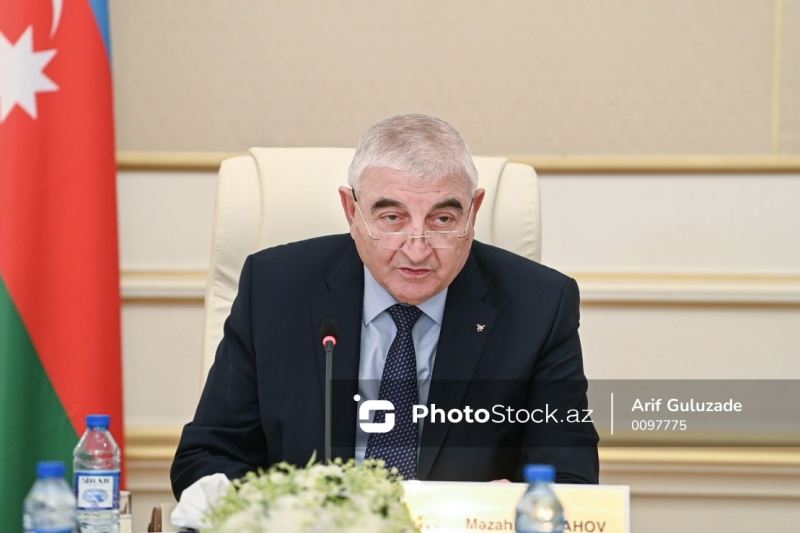 Məzahir Pənahov maarifləndirmə tədbirləri ilə bağlı dəyişiklik istədi 
