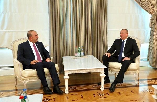 Prezident Mövlud Çavuşoğlunu qəbul etdi 