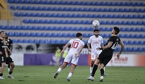 \"Neftçi\" darmadağınla qələbə qazandı 