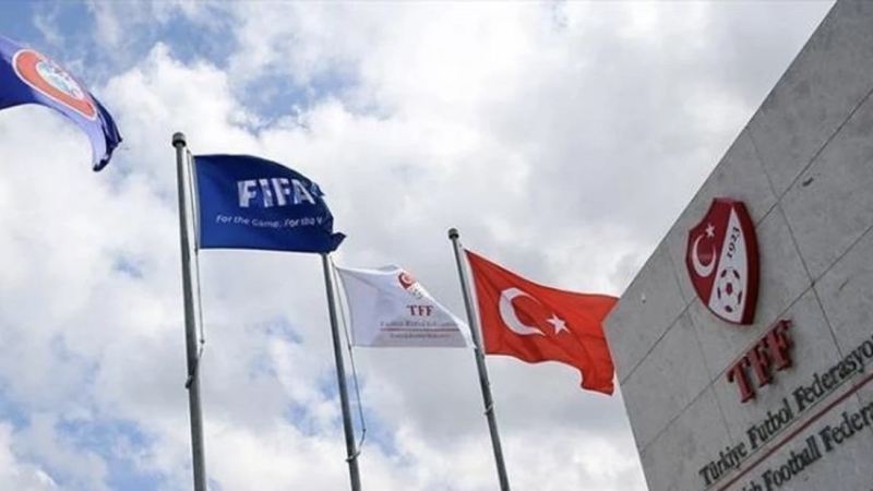Türkiyə Futbol Federasiyası \"əsgər salamı\"na görə UEFA-ya şikayət etdi 