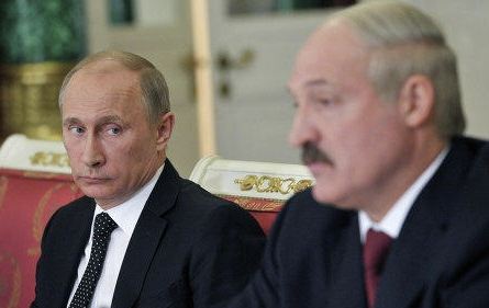 Putindən Batyaya inanılmaz hədiyyə: Nüvə çamadanı... 