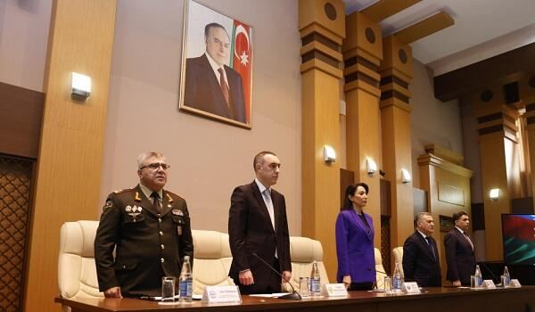 FHN və Ombudsman Aparatı birgə konfrans keçirdi - Foto 