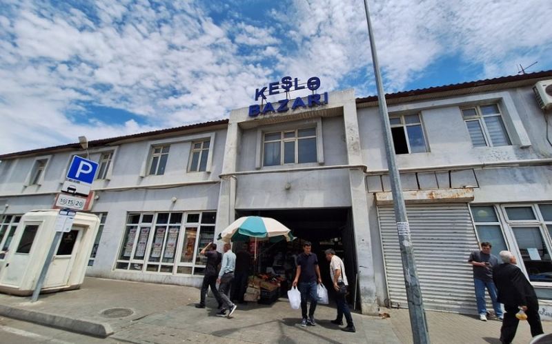 “Keşlə bazarı”nda söküntü işləri təxirə salınıb - 