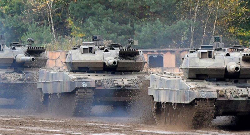 Almaniya bu ölkə ilə birgə Ukraynaya 15 tank göndərdi 