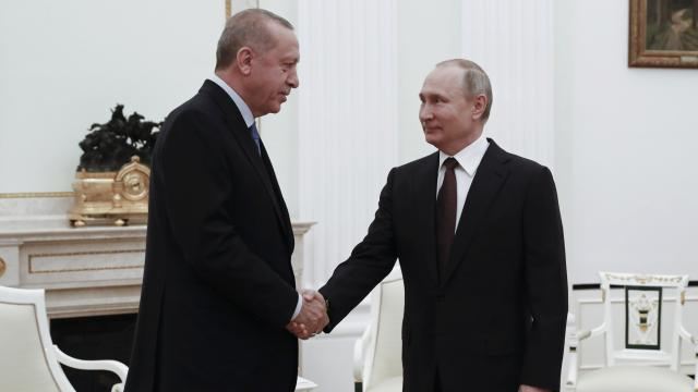 Kreml: Putinin Türkiyə səfərinin gündəmində ikitərəfli əlaqələr və Ukrayna olacaq 