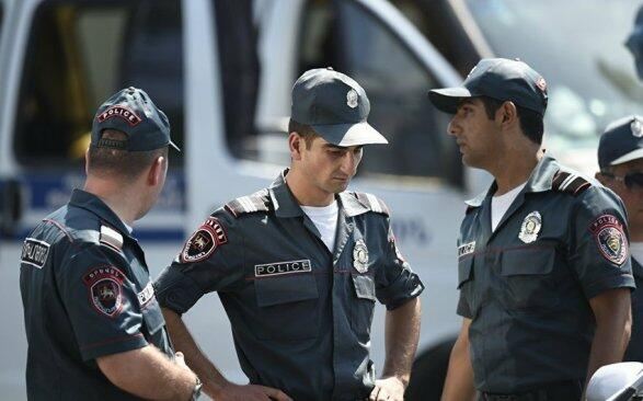 Gorusda avtomatdan atəş açıldı: yaralanan var 