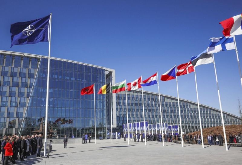 NATO Rusiya barəsində narahatdır 