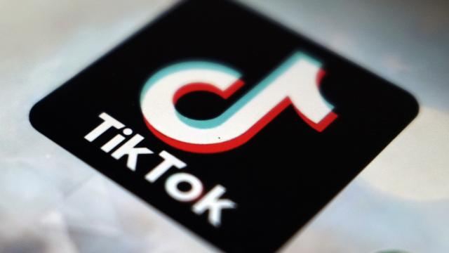 Tiktoker canlı yayımda vuruldu — FOTOLAR 