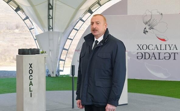 Layihə çoxdan hazır idi, yer də seçilmişdi, amma təxirə salırdım... 
