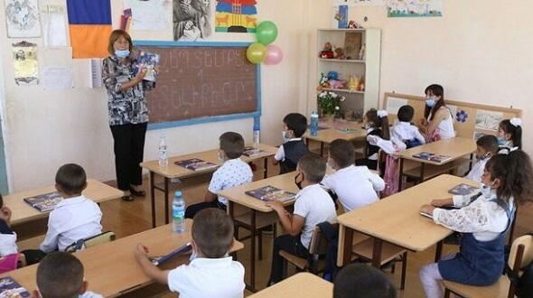 Qarabağın erməni dərsliyində “yeri” qalmaqal yaratdı 
