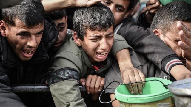 HƏMAS: Uşaqların aclıqdan ölməsi bəşəriyyəti qorumaq üçün beynəlxalq uğursuzluqdur 
