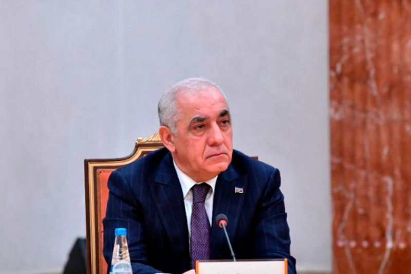 Əli Əsədov qərar imzaladı 