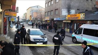 İstanbulda şagirdləri daşıyan avtobus qaçırıldı 