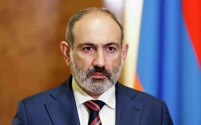 Paşinyan Gevorqyanı vəzifəsindən azad etdi 