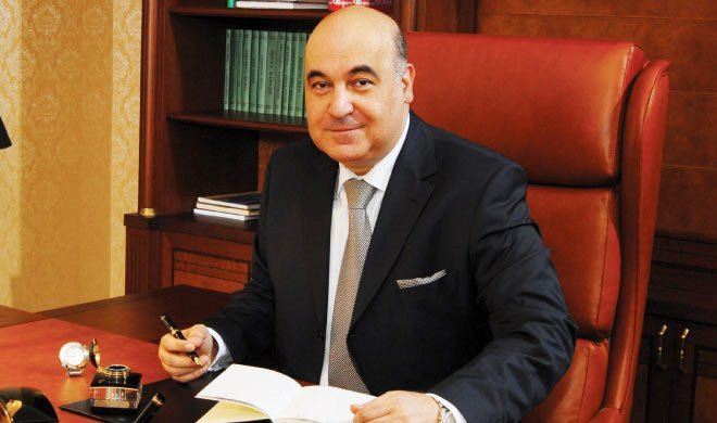 Natəvanın heykəlinə aşağılayıcı münasibət... - Xalq yazıçısı 