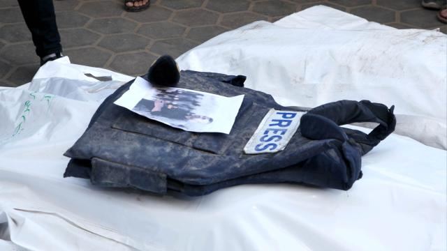 Bir gündə üç jurnalist İsrailin hücumlarında həlak oldu 