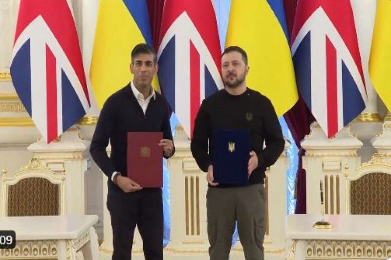 Ukrayna və Böyük Britaniyanın təhlükəsizlik müqaviləsi imzalmasına  Kremldən etiraz gəldi 