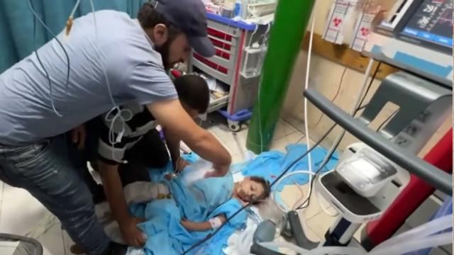 Qəzza Səhiyyə Nazirliyi: Qəzza zolağında 350 min xroniki xəstə dərmansız qalıb 