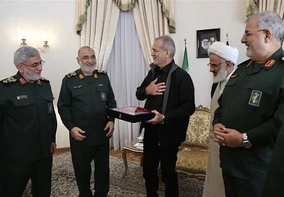 İran prezidenti SEPAH komandanlığı ilə görüş keçirib 