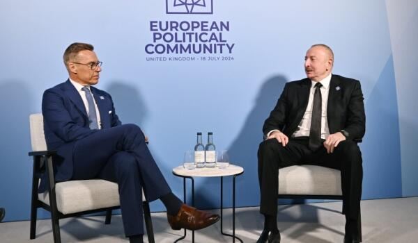 İlham Əliyev Finlandiya prezidenti ilə görüşdü 