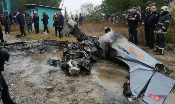 Türkiyədə hərbi təyyarə qəzaya uğradı: pilotlar həlak oldu 