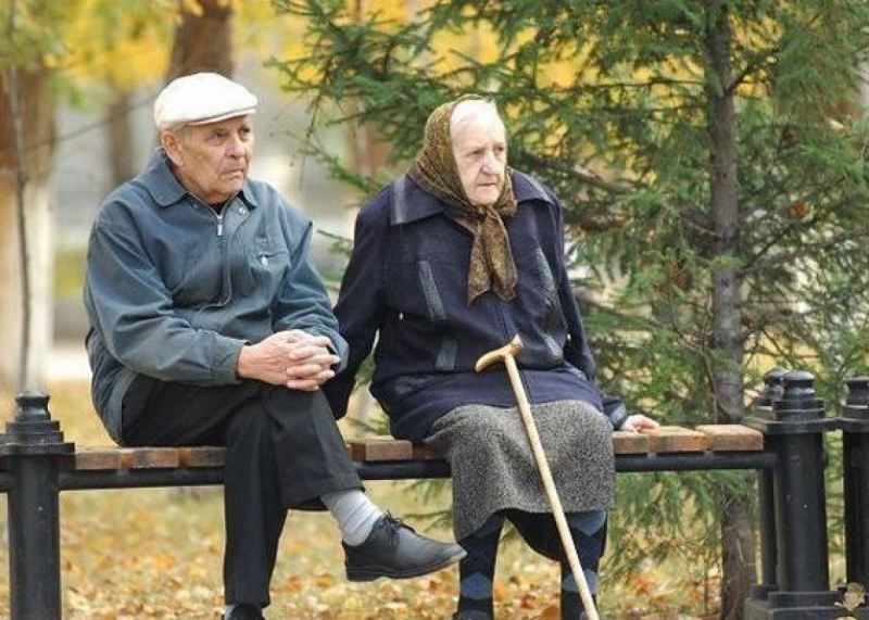 Yaşa görə pensiya alanların sayı açıqlandı 