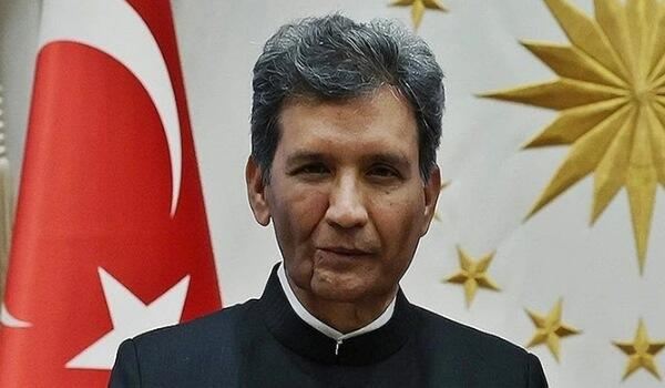 Hindistanın Türkiyədəki səfiri öldü 