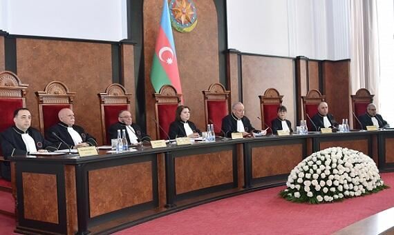 Konstitusiya məhkəməsi qərar verdi! Parlament buraxılır,  növbədənkənar seçkilərin təyin edilir...