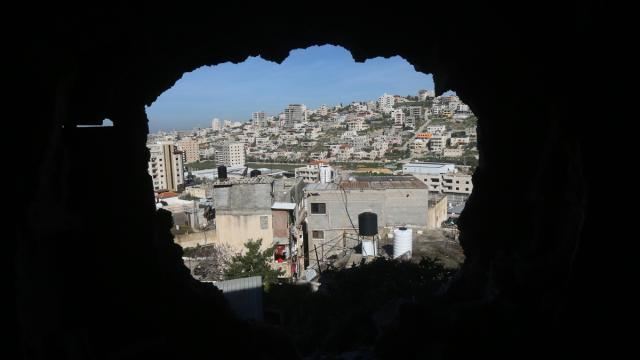 WSJ: 7 oktyabrdan bəri 5 qeyri-qanuni yaşayış məntəqəsi və 15 qeyri-qanuni yol tikilib 