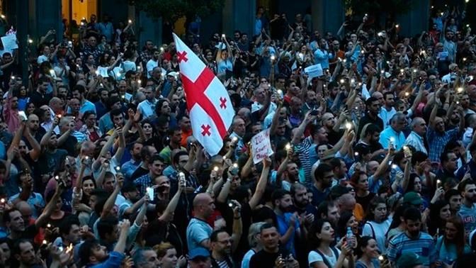 \"Gürcüstanda baş verən olaylar ən çox Kremlə sərf edir\" -Natiq Cəfərlinin ŞƏRHİ 