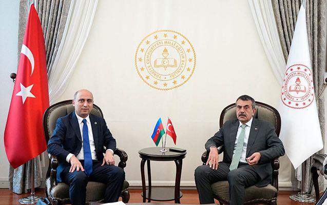 Emin Əmrullayev Türkiyəyə səfər edib 