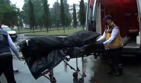 22 yaşlı tələbəni sevgilisi boğub öldürdü - Ailəli imiş... 