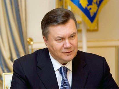 Putin Belarusdadır, Yanukoviç də getdi 
