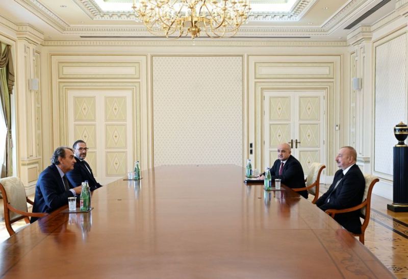 Prezident Rolli Van Rappardı qəbul etdi 