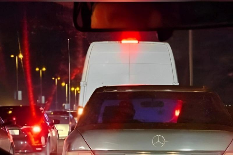 Bakıda saatlarla davam edən uzun tıxac YARANDI 
