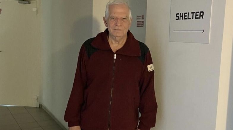 Borrell Kiyevdə sığınacağa qaçdı 