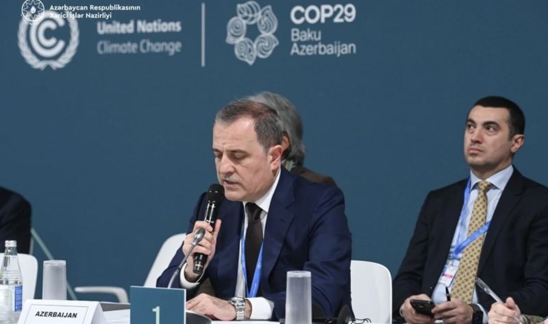 Ceyhun Bayramov \"İqlim maliyyəsi\" mövzusunda dəyirmi masada çıxış edib 