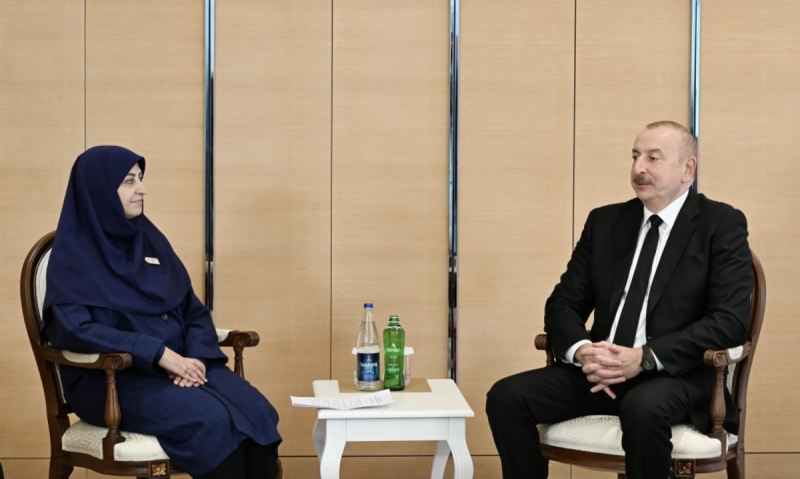 Azərbaycan Prezidenti İlham Əliyev İranın vitse-prezidenti ilə görüşüb 