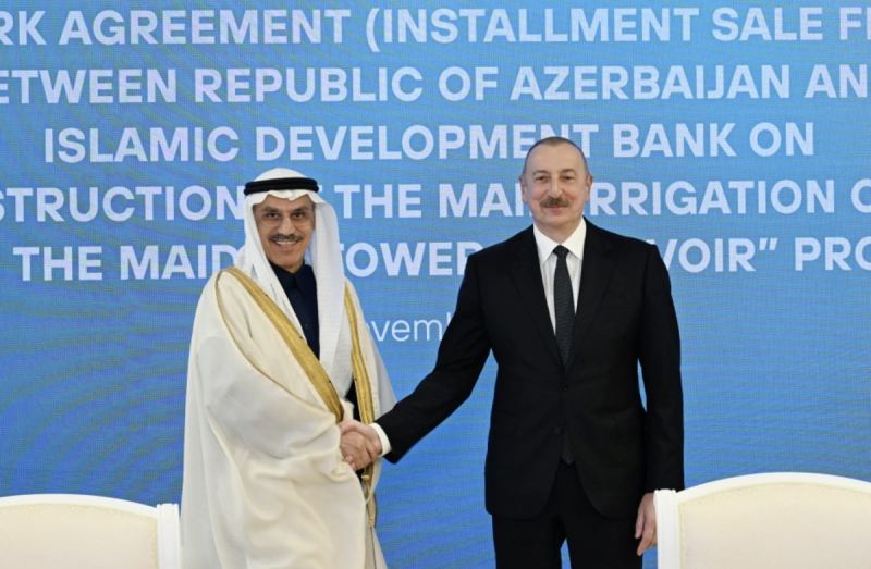 İlham Əliyev İslam İnkişaf Bankının prezidenti ilə görüşüb 