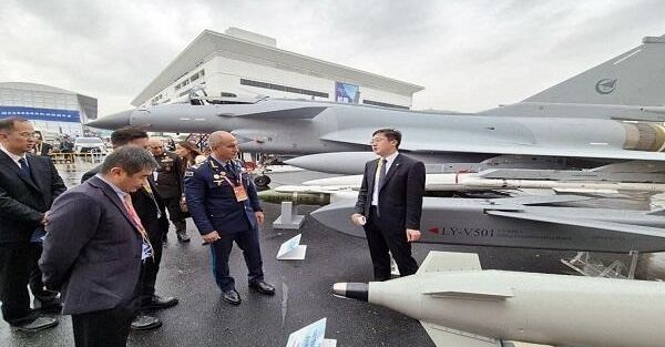 HHQ komandanı Çində aviasiya sərgisində... - Foto 
