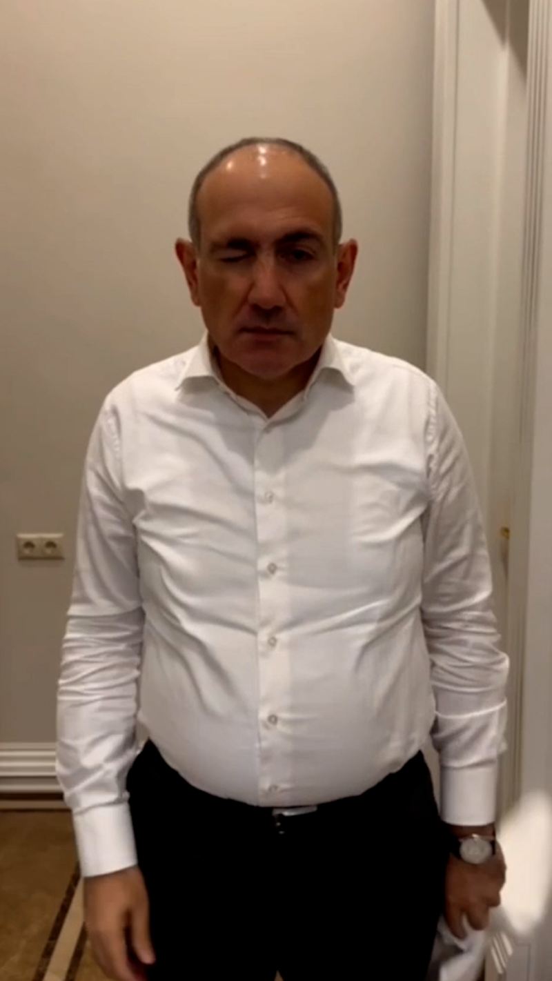 Paşinyanın yeni imici: Saqqalını qırxdı - Video 