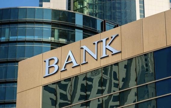 Azərbaycanda sabah banklar və \"Azərpoçt\" fəaliyyət göstərəcək 
