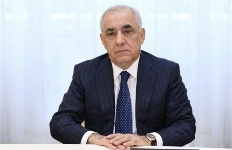 Əli Əsədov Hans Klüqe ilə görüşdü 