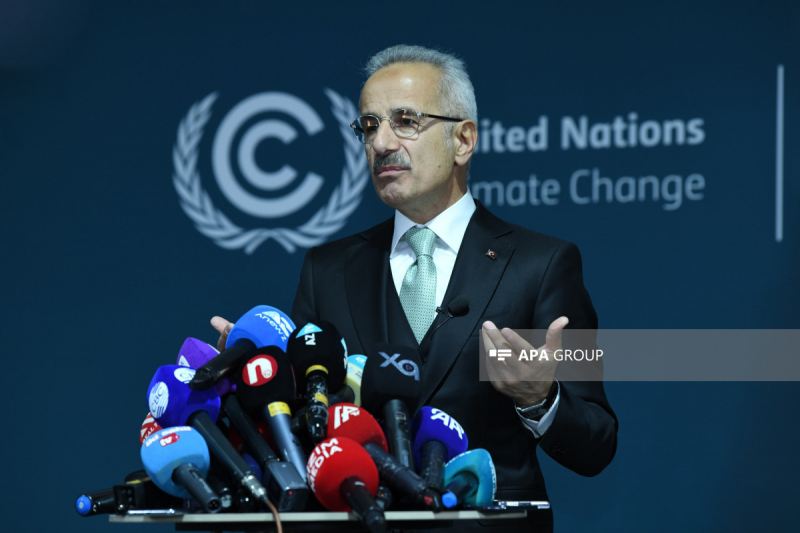 Türkiyəli nazir: Şəhərlərdə sıfır emissiya hədəfinə nail olmaq lazımdır 