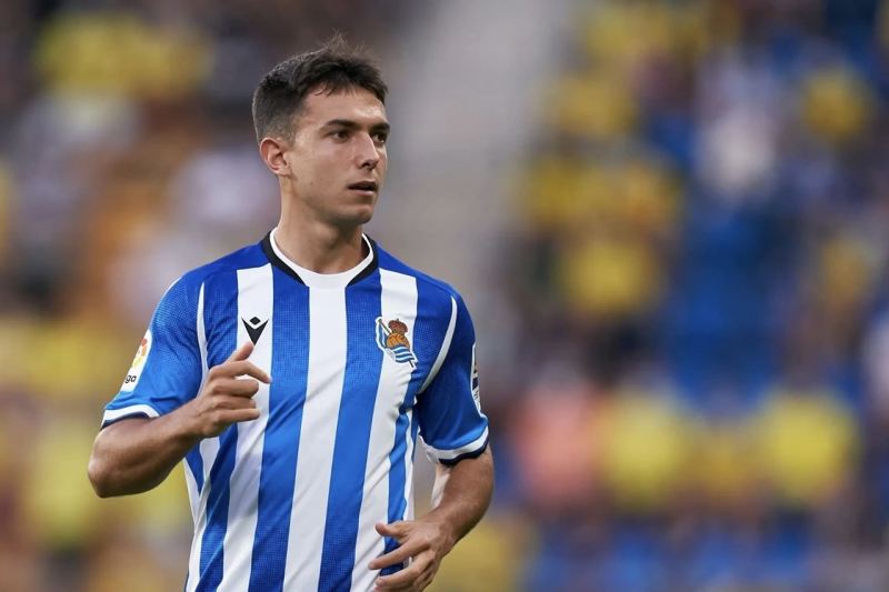 \"Arsenal\" Martin Zubimendi üçün 50 milyon funt-sterlinq təklif etdi 