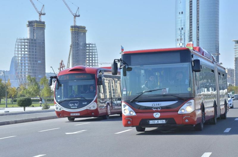 Bakıda bu avtobuslar saat 12-yə kimi işləyəcək 