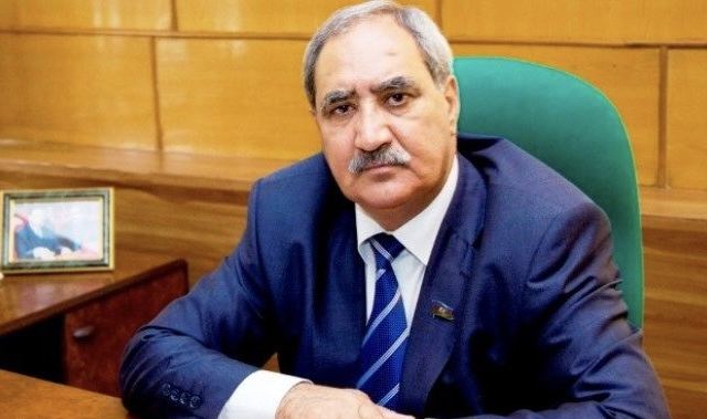 Fəzail Ağamalıdan yayılan xəbərlərə: Buna görə utanmıram! 