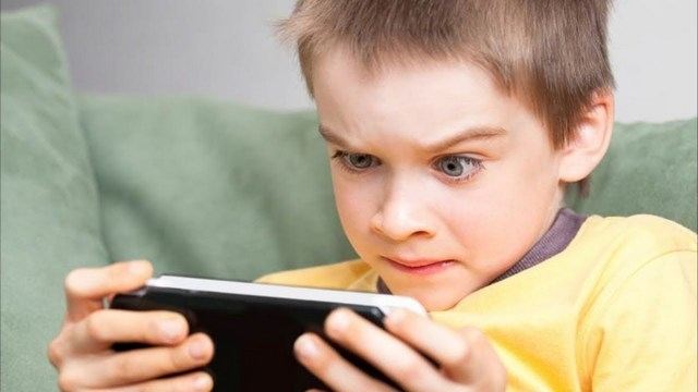 Diqqət! Təhsil eksperti valideynlərə çağırış etdi - \"Tam məsuliyyət daşıyırsınız\"