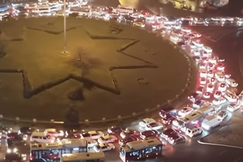 AYNA \"Ukrayna dairəsi\"ndə yaranan sıxlığa aydınlıq gətirdi 