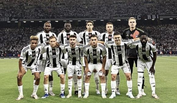 \"Beşiktaş\" baş məşqçi ilə yolları ayırdı 